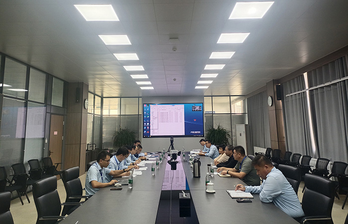 職稱(chēng)評(píng)審會(huì)議2-2.jpg