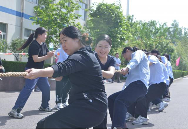 迎五一，展風采——新風光第二十一屆春季運動會召開